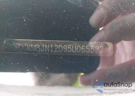 2005 Hyundai Tucson Gls/Lx z USA, uszkodzony, nr VIN KM8JN12D95U065632